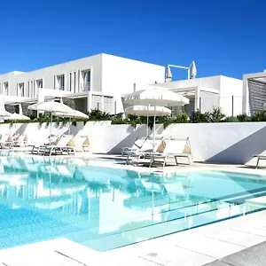 Con Piscina A 250 Mt Dalla La Pelosa Apartment